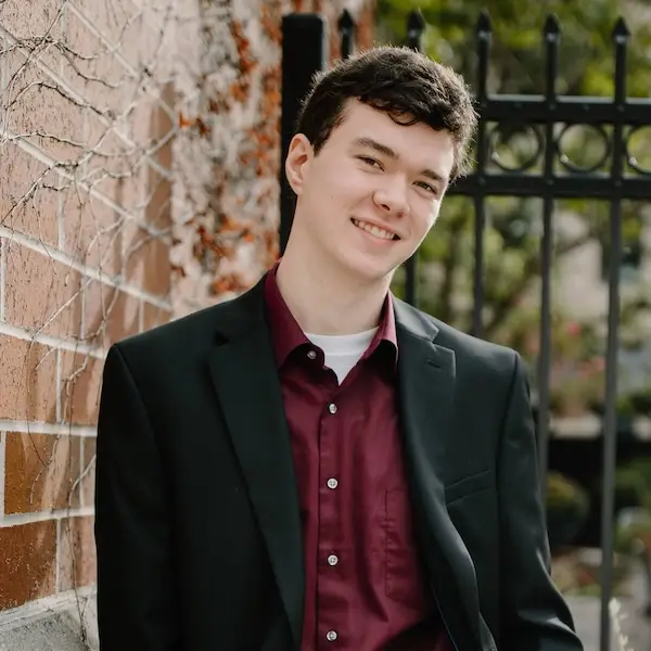 Elliot McDonald